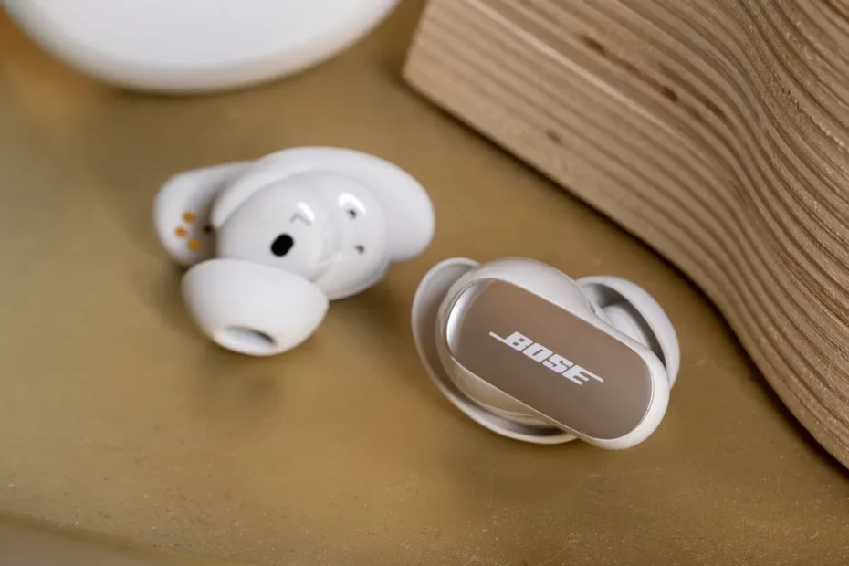 Matkusta mukavasti: Bose QuietComfort Ultra Earbuds – täydellinen valinta reissuun
