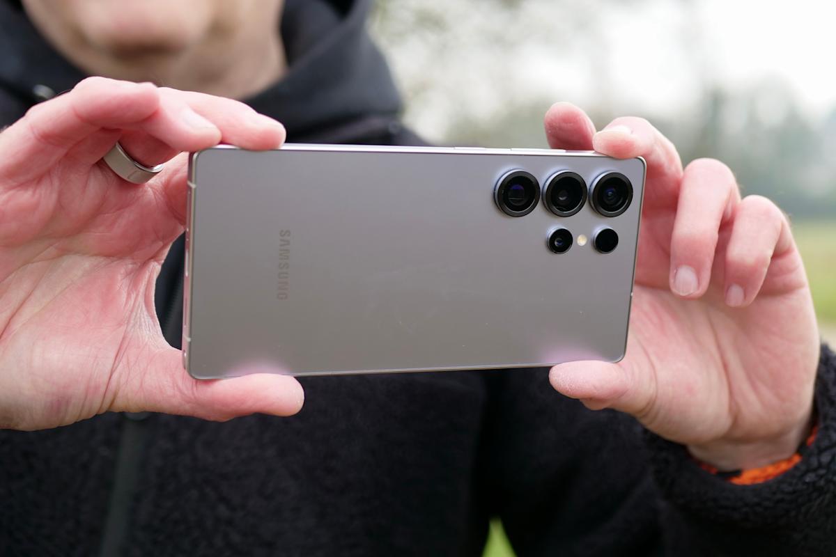 Samsung Galaxy S25 Ultra: Vuoden 2025 älypuhelinten kuningas